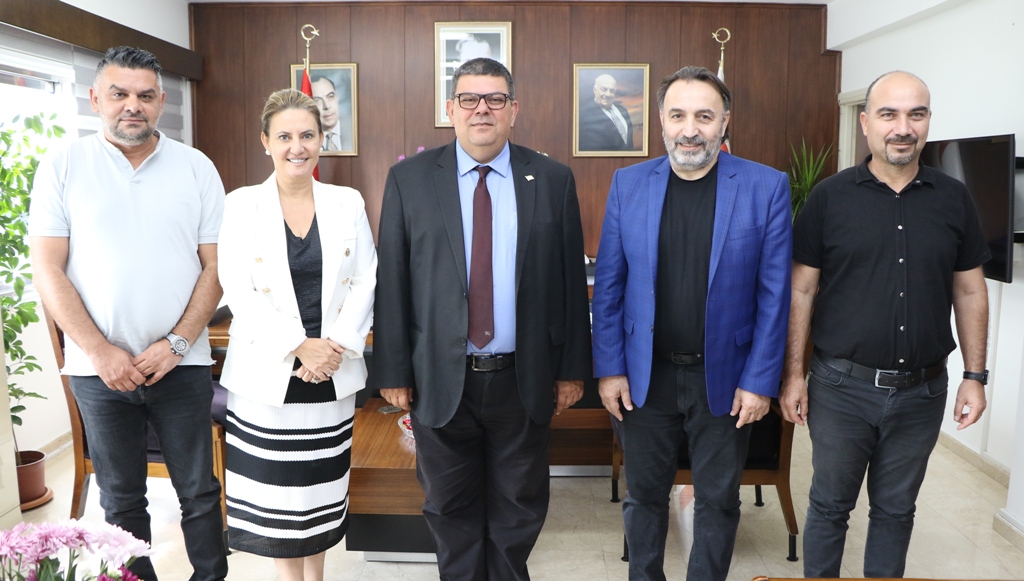 MALİYE BAKANI BEROVA; “SENDİKALAR VE SENDİKALI YAŞAM ÜLKEMİZ DEMOKRASİSİ ADINA OLMAZSA OLMAZLARIMIZDAN BİR TANESİDİR”