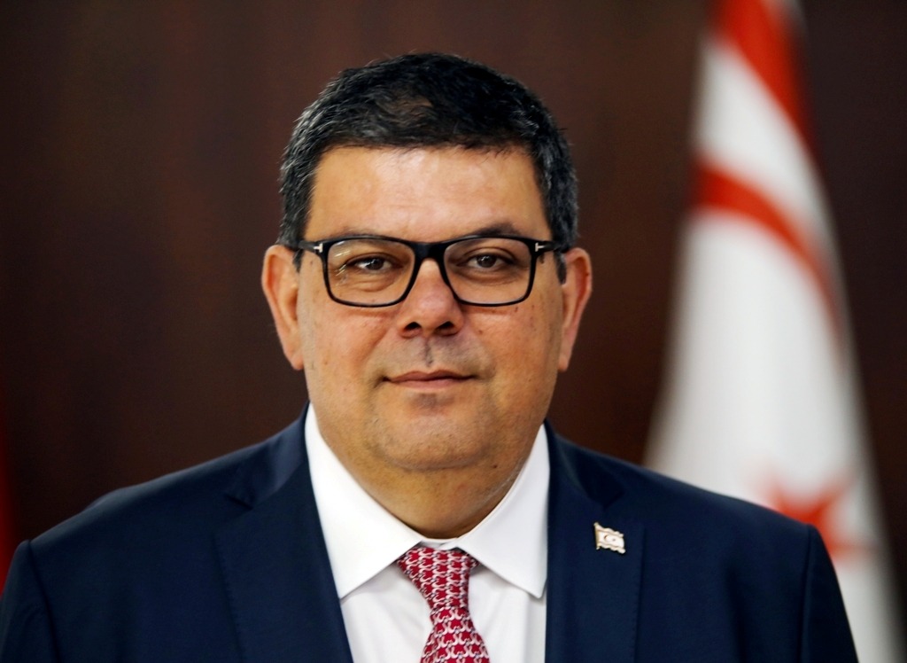 MALİYE BAKANI DR. ÖZDEMİR BEROVA: “KIBRIS TÜRK BASINI, HALKIMIZIN VAROLUŞ MÜCADELESİNİN TANIĞI, BELLEĞİ VE TAŞIYICISIDIR”